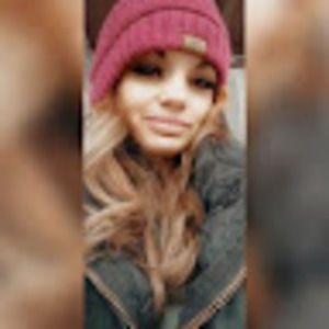 Meet your Posher, Kortney